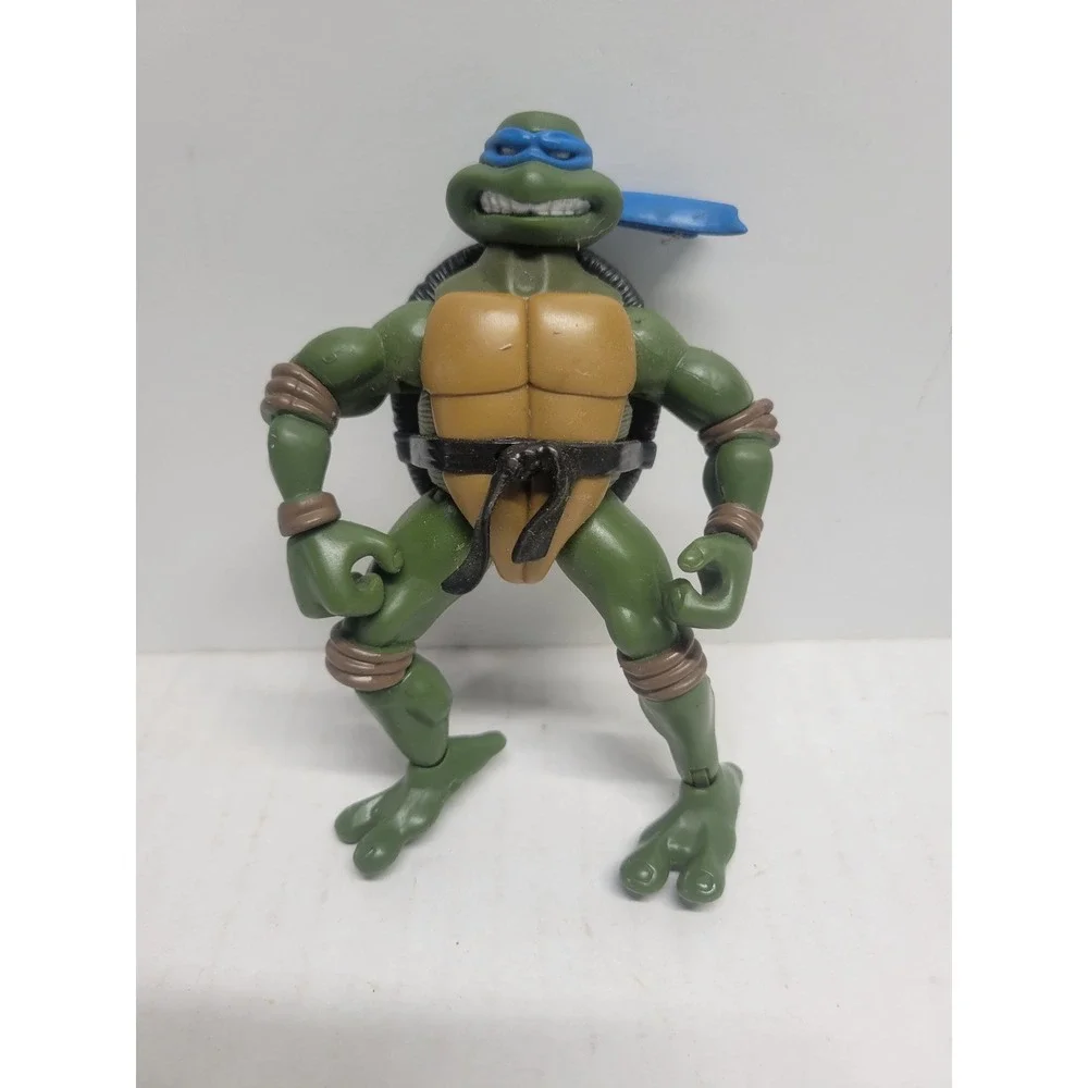 TMNT Leonardo Action Figure 2004 Playmates Toys‎ Blue Mask Silver Armor Cape